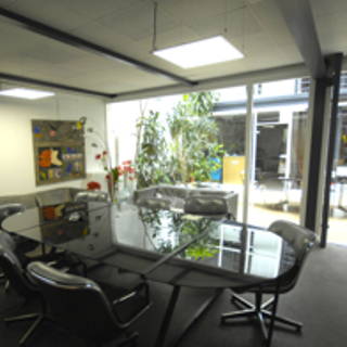 Bureau privé 24 m² 7 postes Location bureau Rue Dulong Paris 75017 - photo 4